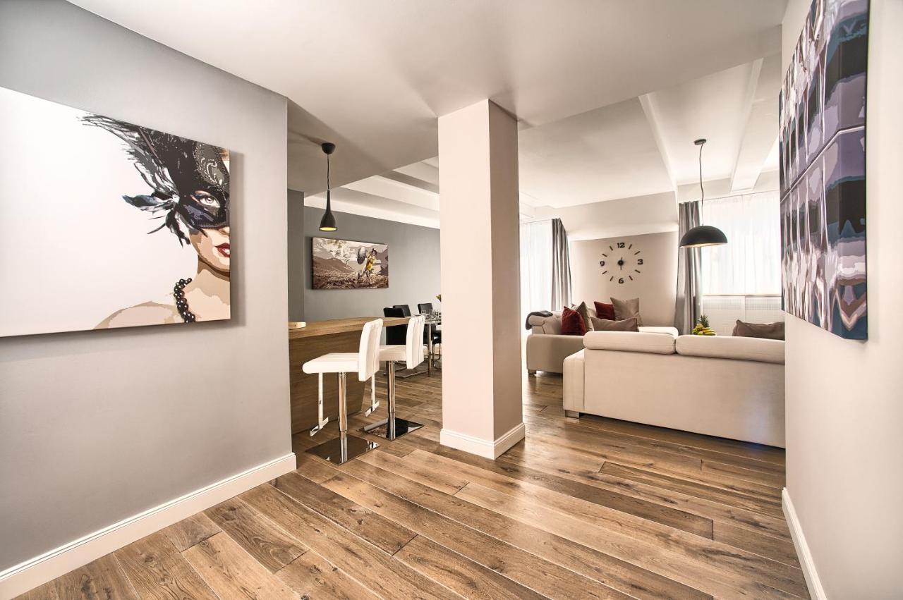 Exclusive 2 Bedroom Apartment Old Town - 2 Baths, Balcony And View - By Prague City Apartments Praga Exterior foto